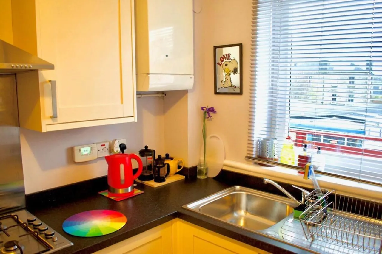 Lägenhet Welcoming And Homely 2 Bed In Central Location Edinburg