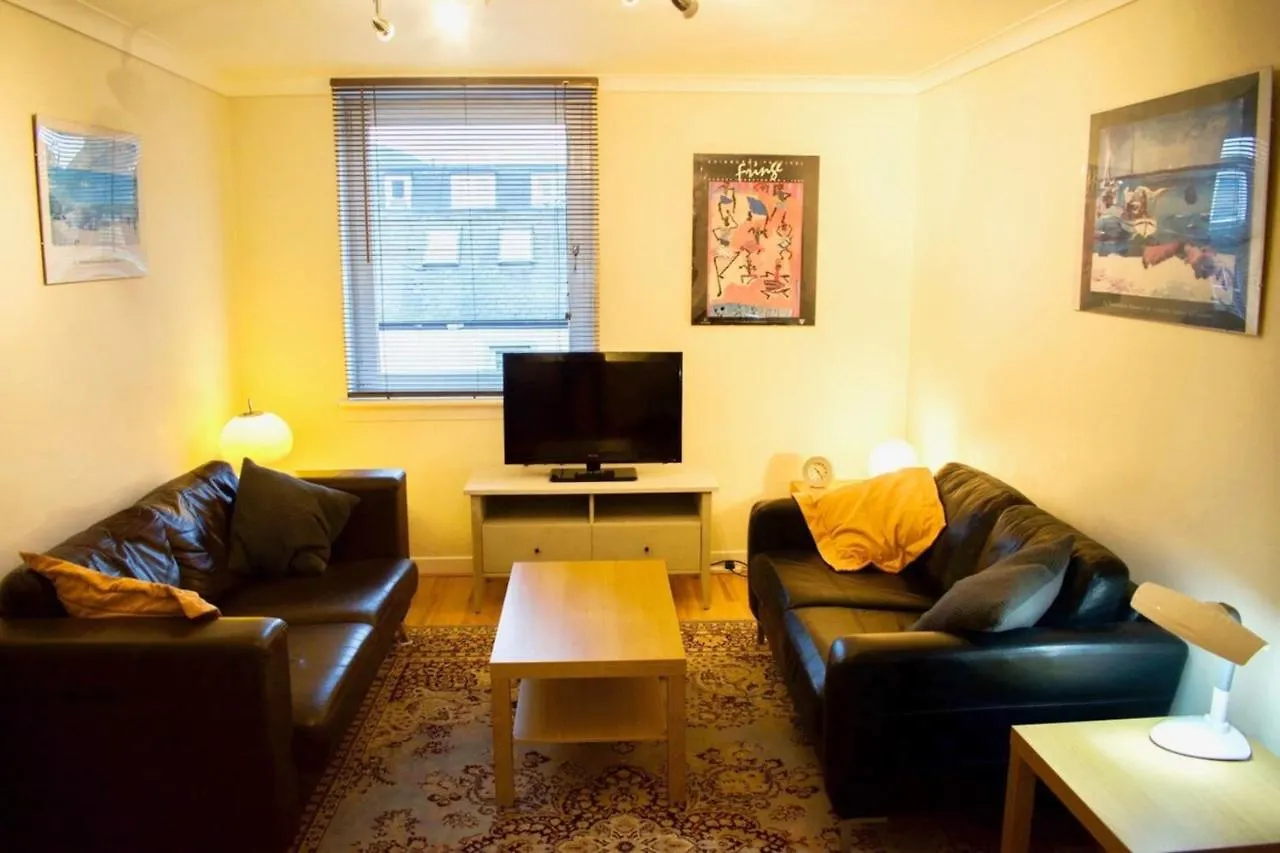 Welcoming And Homely 2 Bed In Central Location Edinburg