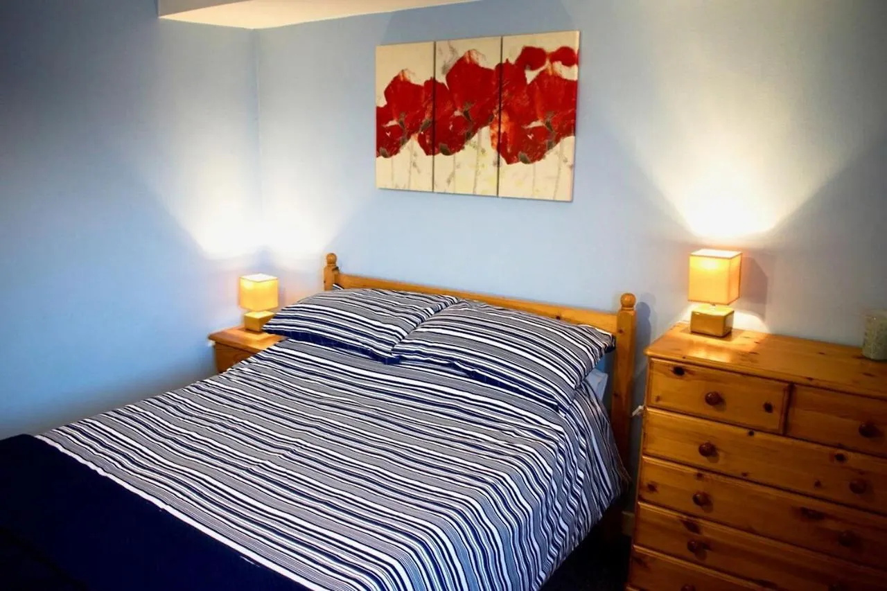 Welcoming And Homely 2 Bed In Central Location Edinburg